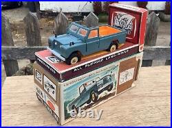 1/32 scale 1960's Britains 9676 All purpose Land Rover Series 2 LWB