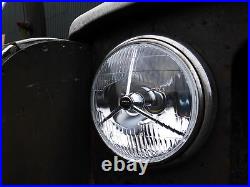Classic Vintage Car RHD 7 Inch Headlight Headlamp Tripod Lucas P700 Halogen Pair
