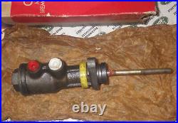 Gen. NOS Land Rover 88 Series 2 2A CB Type Brake Master Cylinder GMC 314 520849