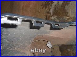 LANDROVER DISCOVERY SERIES 3 04-09 REAR BUMPER WITH PARKING SENSORS (aj54)