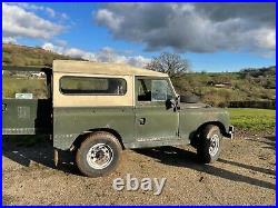 Land Rover Series 2A