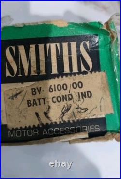 Land Rover Series 2A Voltmeter gauge instrument cluster