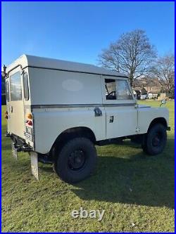 Land Rover Series 3 1971 Essex V6