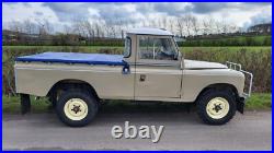Land Rover Series III Santana