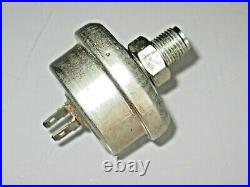 Nos. Oil Pressure Transmitter Switch Land Rover Series 111 / Defender Rrc 555947