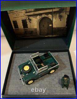 Slot Car The Train Palace PT-001 Land Rover Series 1 Civil Guard Ltd. Edition Slot Car The Train Palace PT-001 Land Rover Series 1 Civil Guard Ltd. Edition